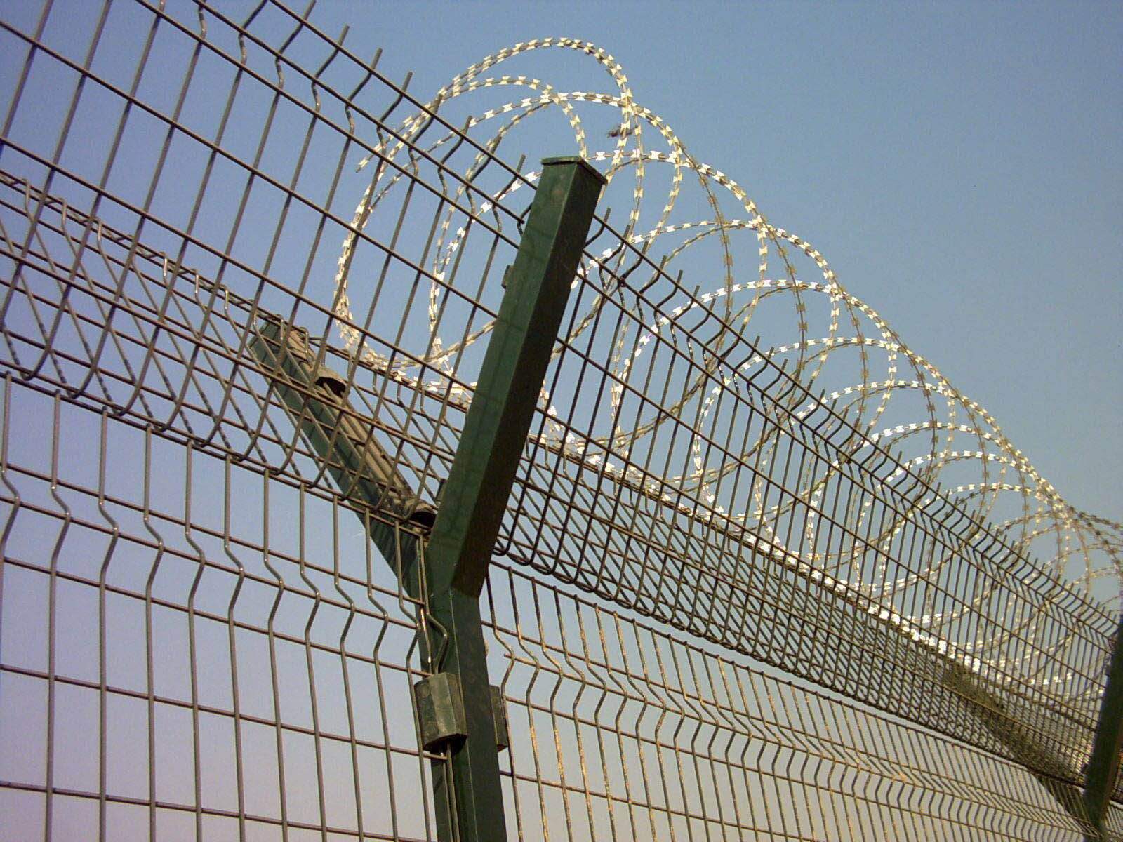 Razor Wire installation and construction process Hebei Shengsen Metal